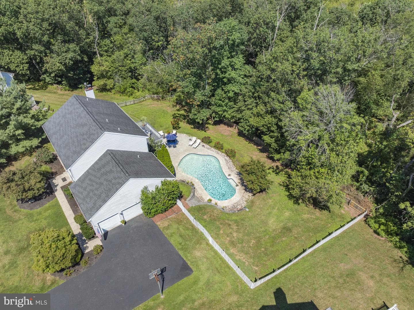 160 Joan Drive photo 53