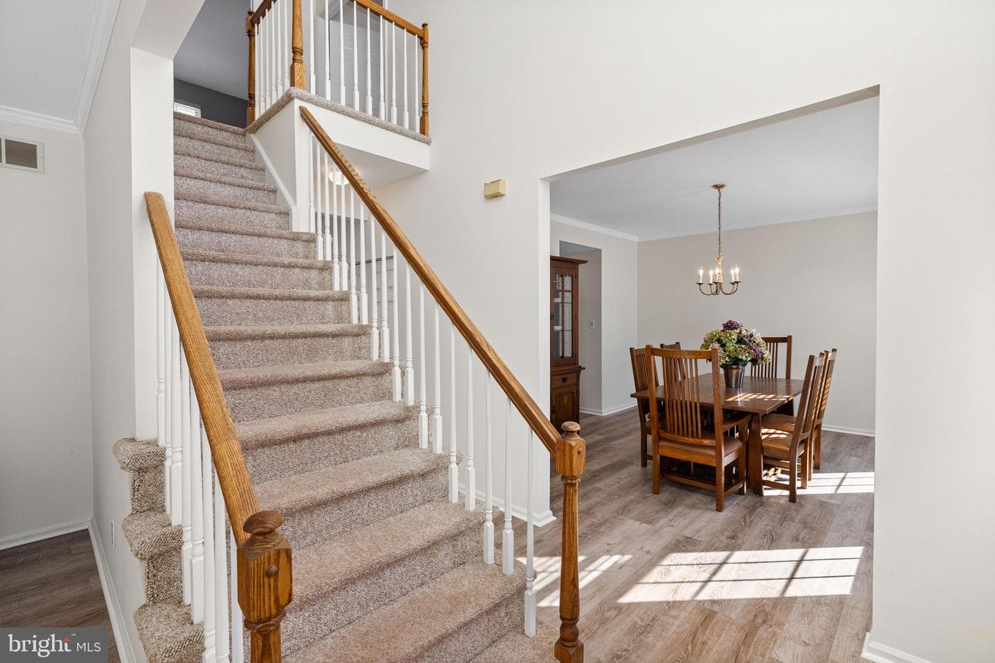 160 Joan Drive photo 6