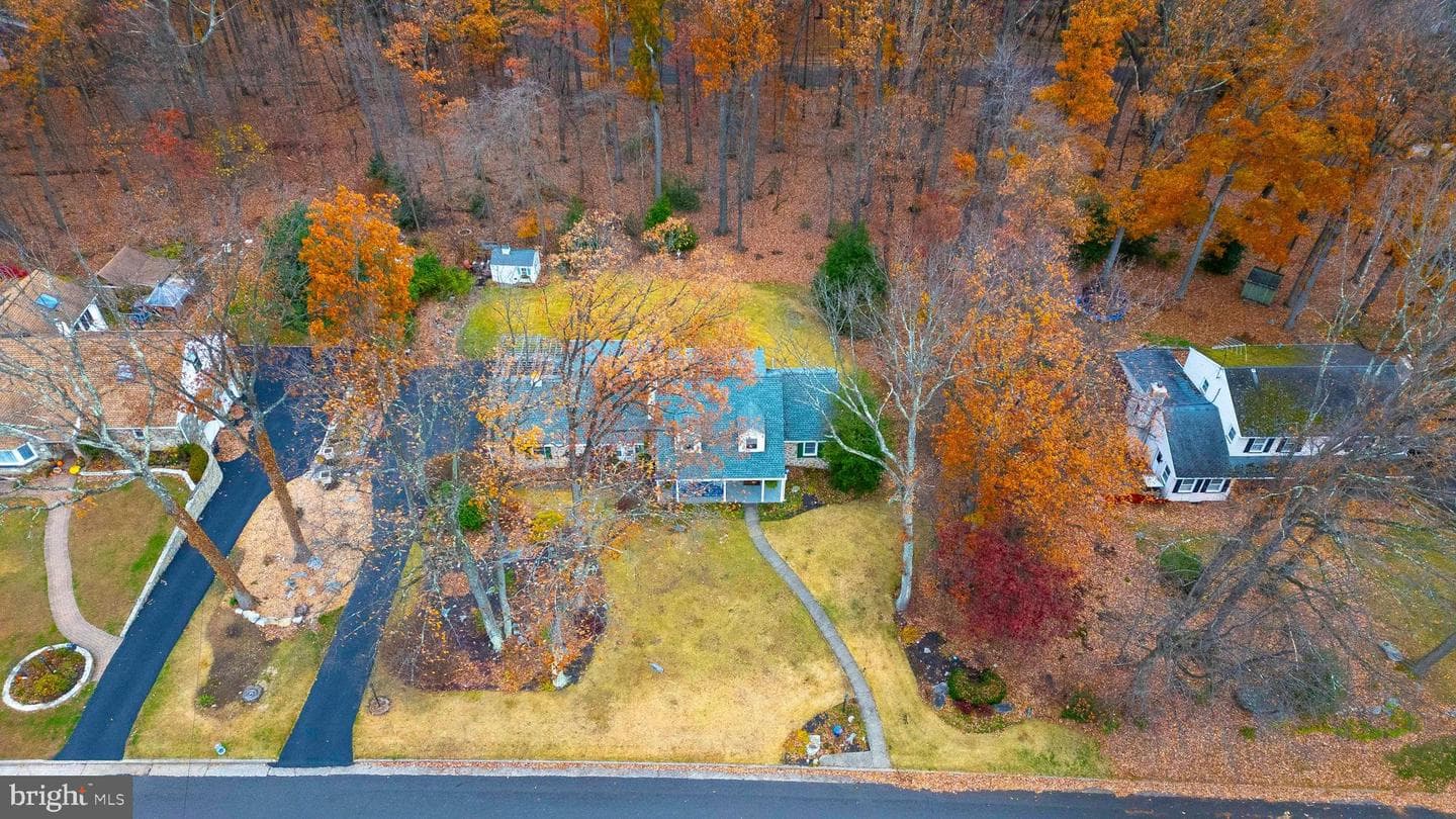 2660 Terwood Hill Drive photo 2