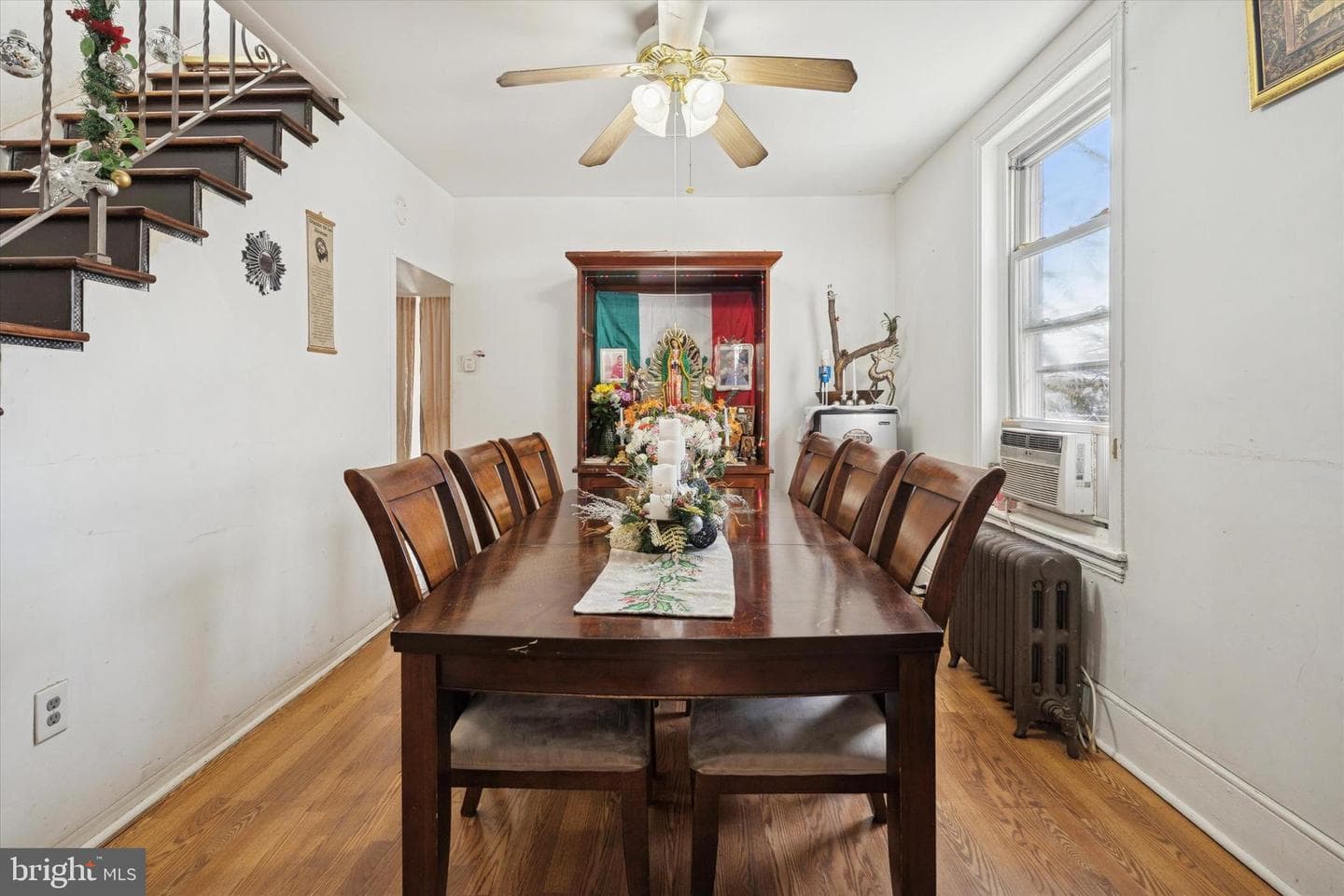 648 Astor Street photo 4