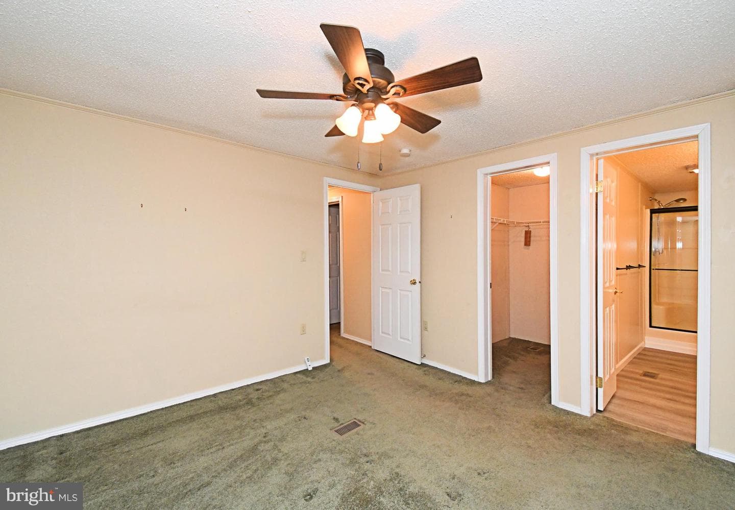 734 Aspen Circle photo 17