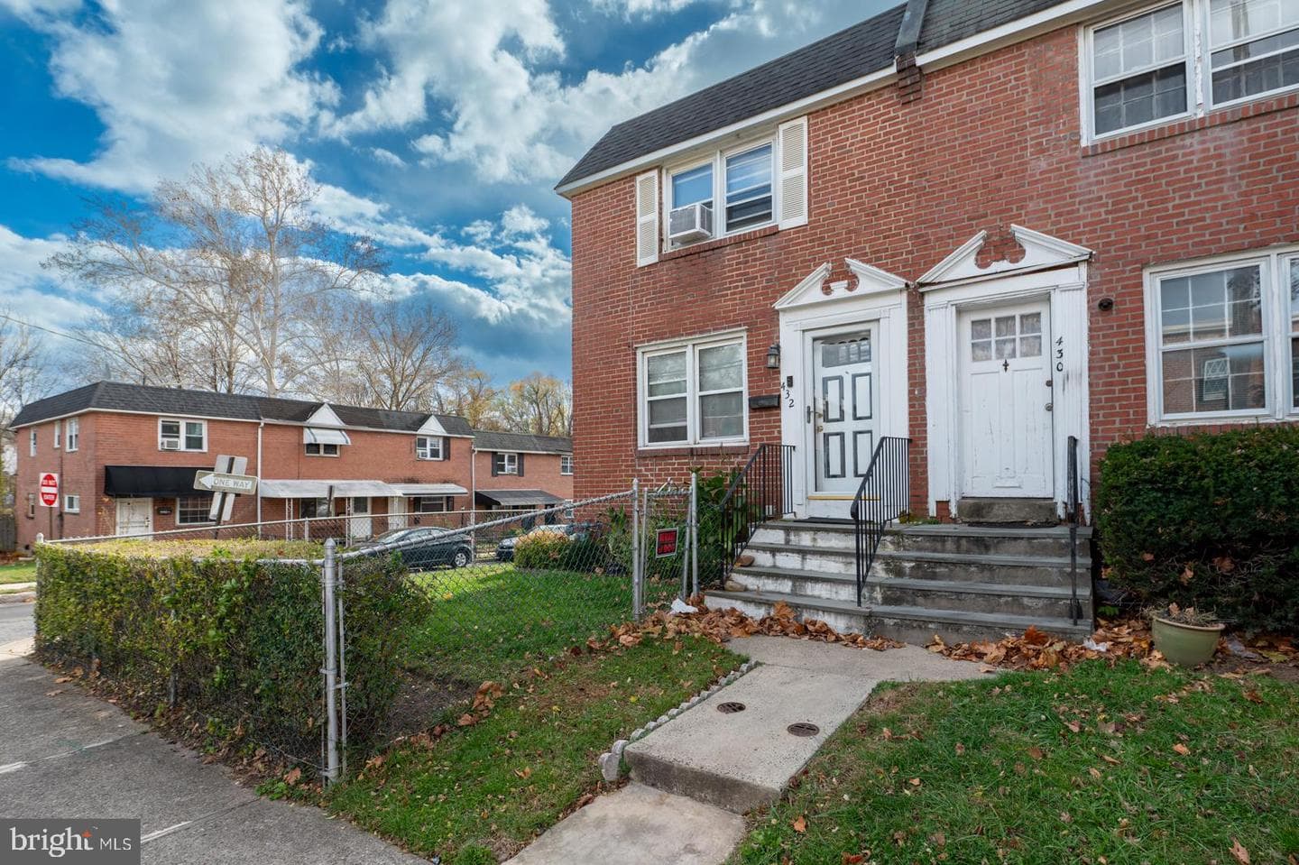 432 E Basin Street photo 2