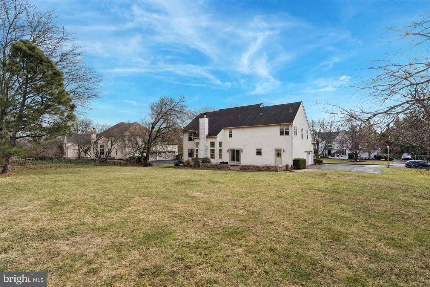 14 Villa Drive photo 46
