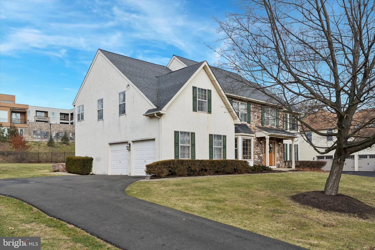 14 Villa Drive photo 47