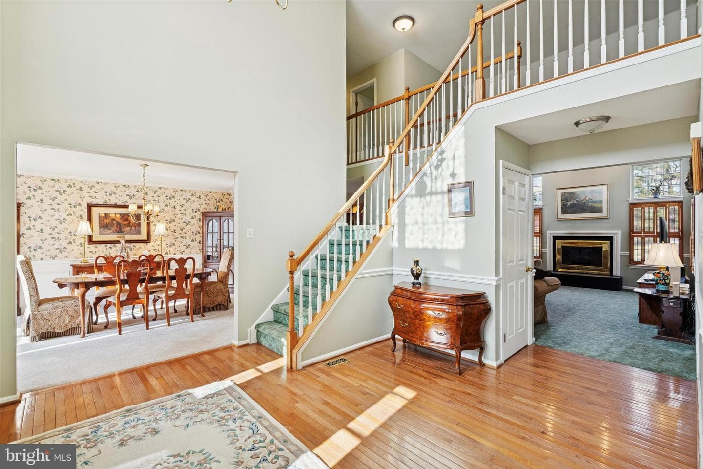 14 Villa Drive photo 5