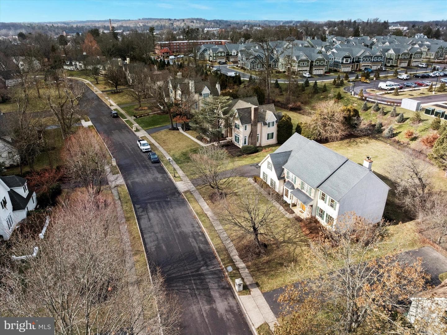 14 Villa Drive photo 56