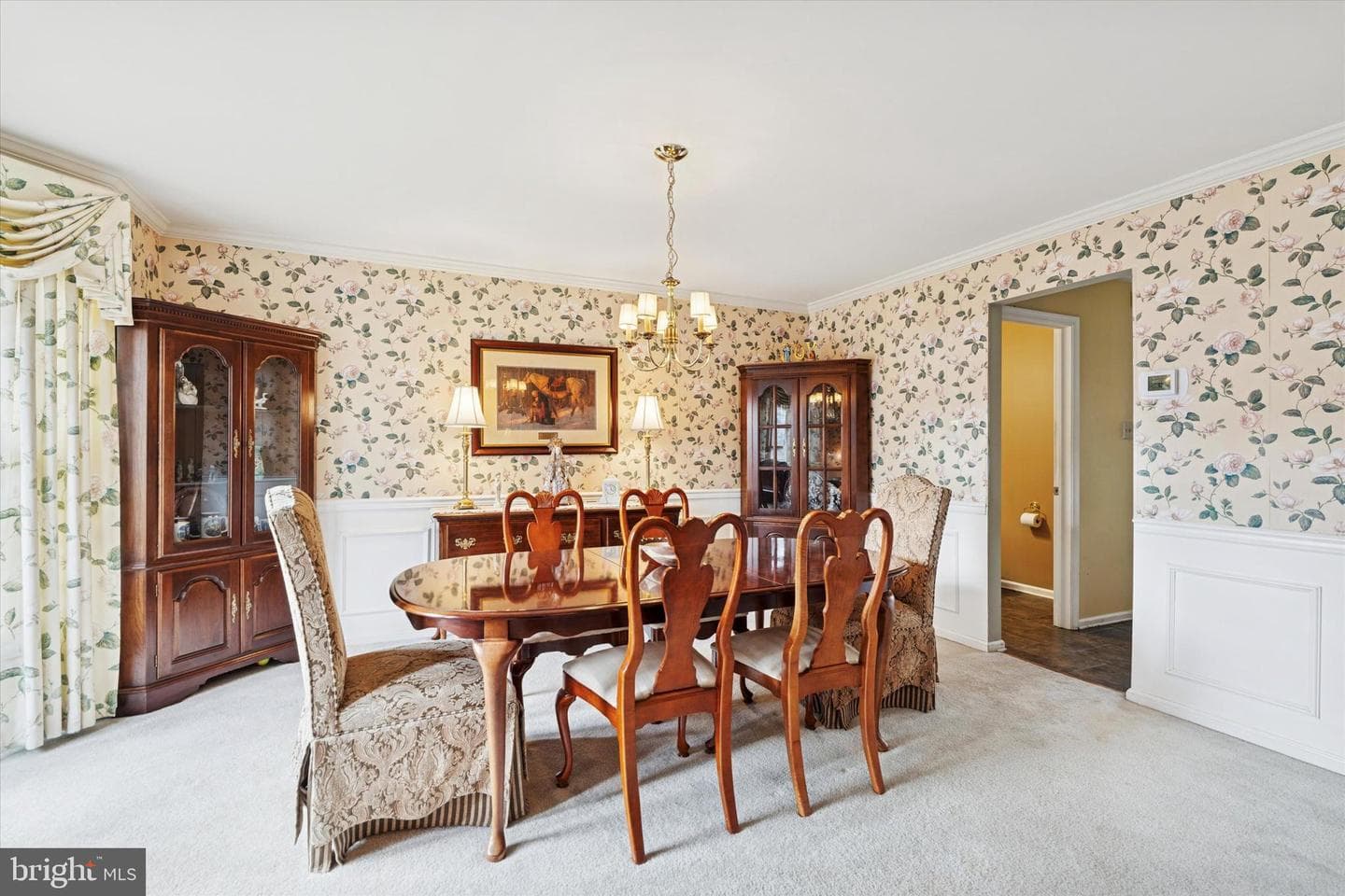 14 Villa Drive photo 9