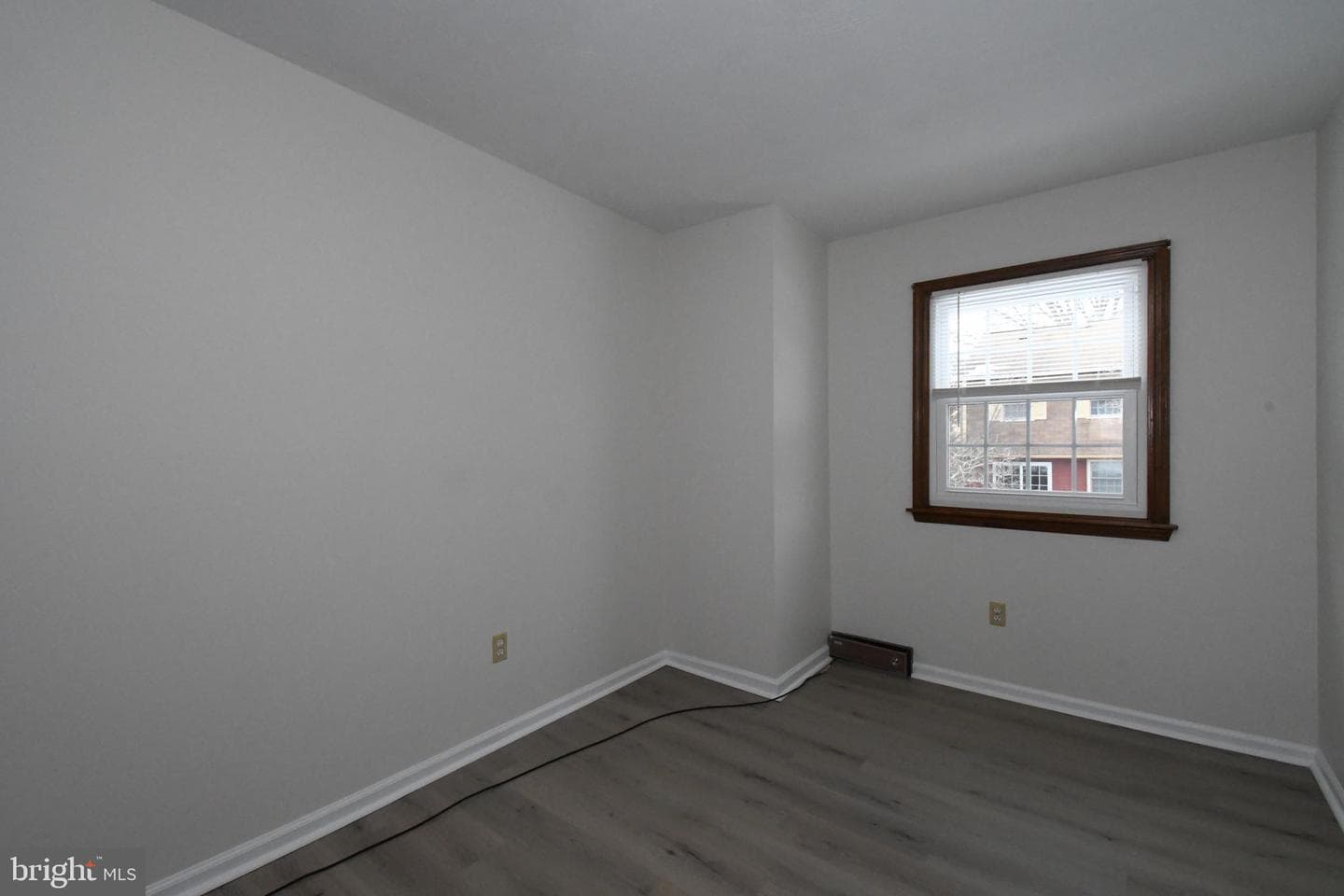 142 Roboda Boulevard photo 33
