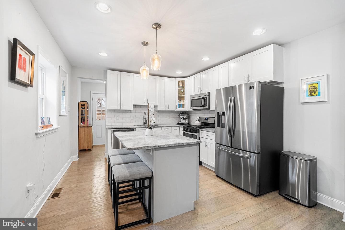 523 Old Elm Street photo 7