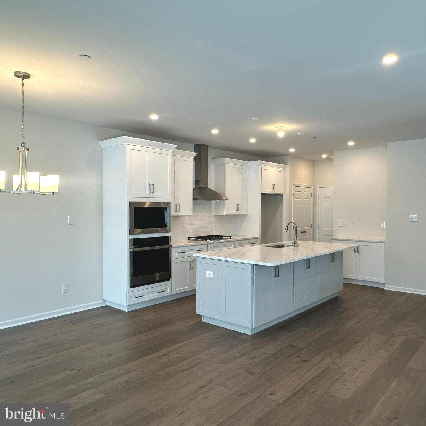 101 Alderwood Lane photo 4
