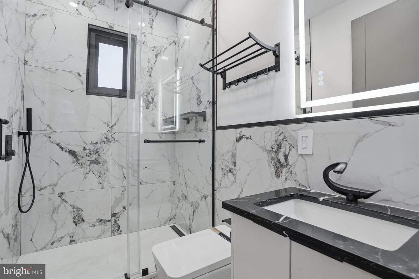 1047 Welsh Road photo 47