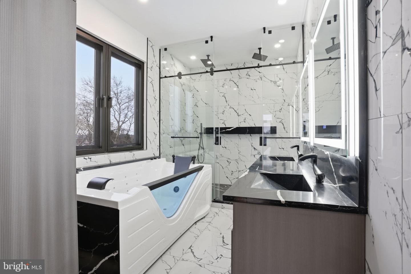 1047 Welsh Road photo 58
