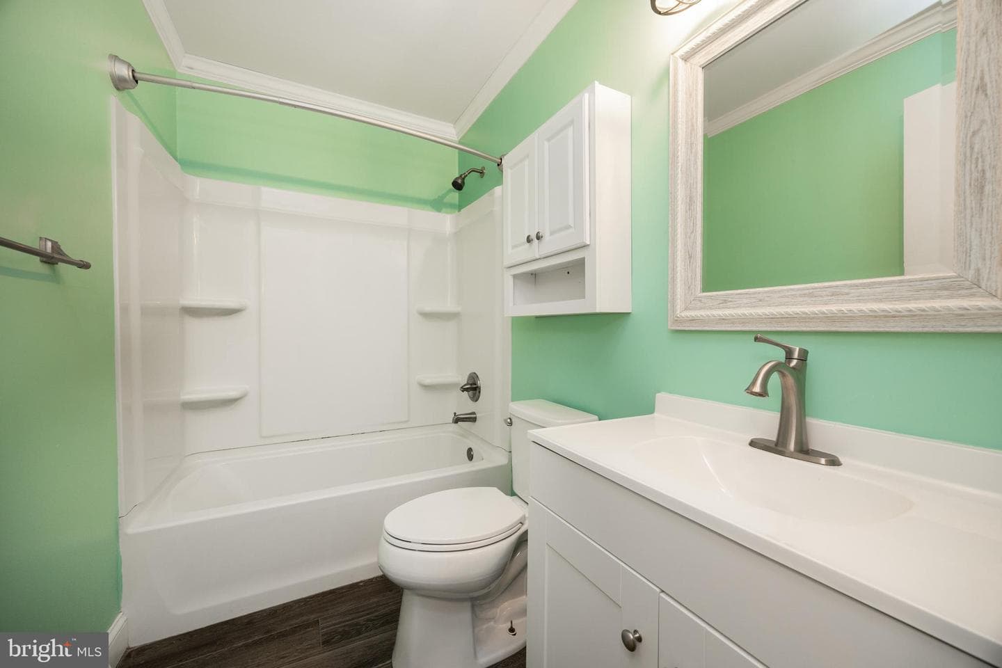 101 Honeylocust Court photo 28