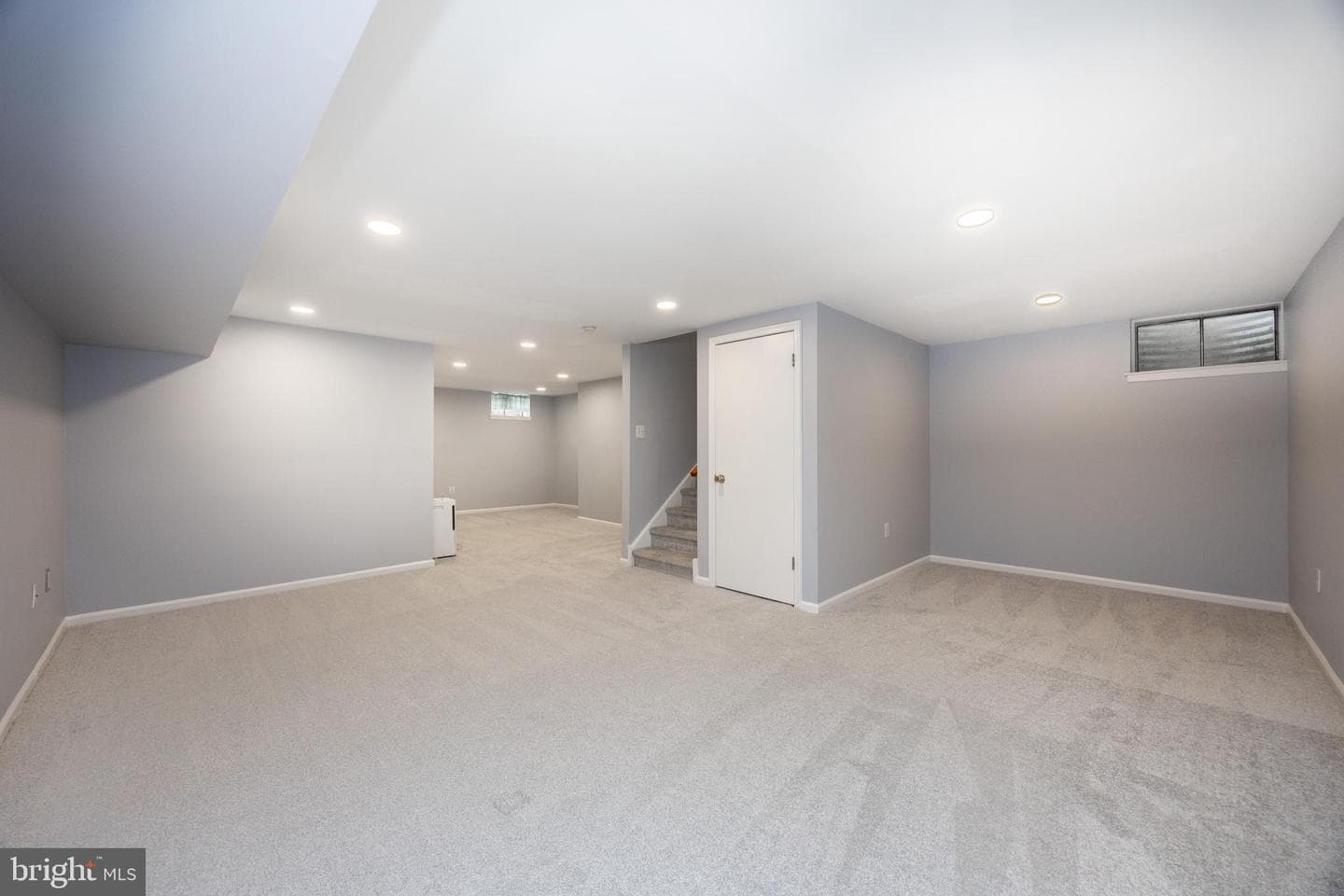 101 Honeylocust Court photo 31