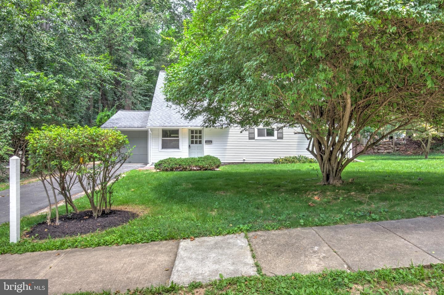 8407 Hull Drive photo 31