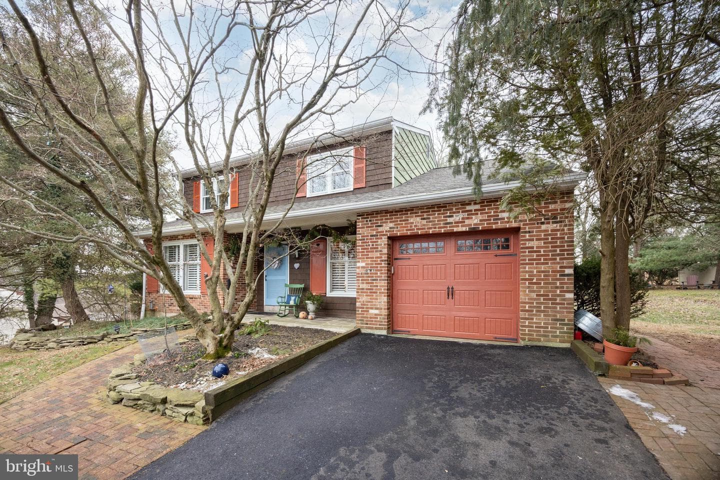 124 Russell Circle photo 3