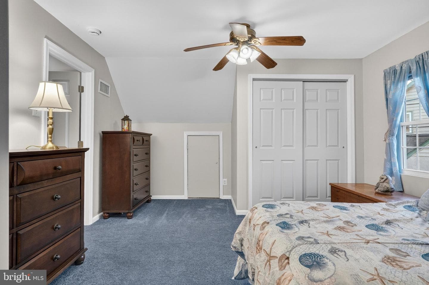 220 Liberty photo 31