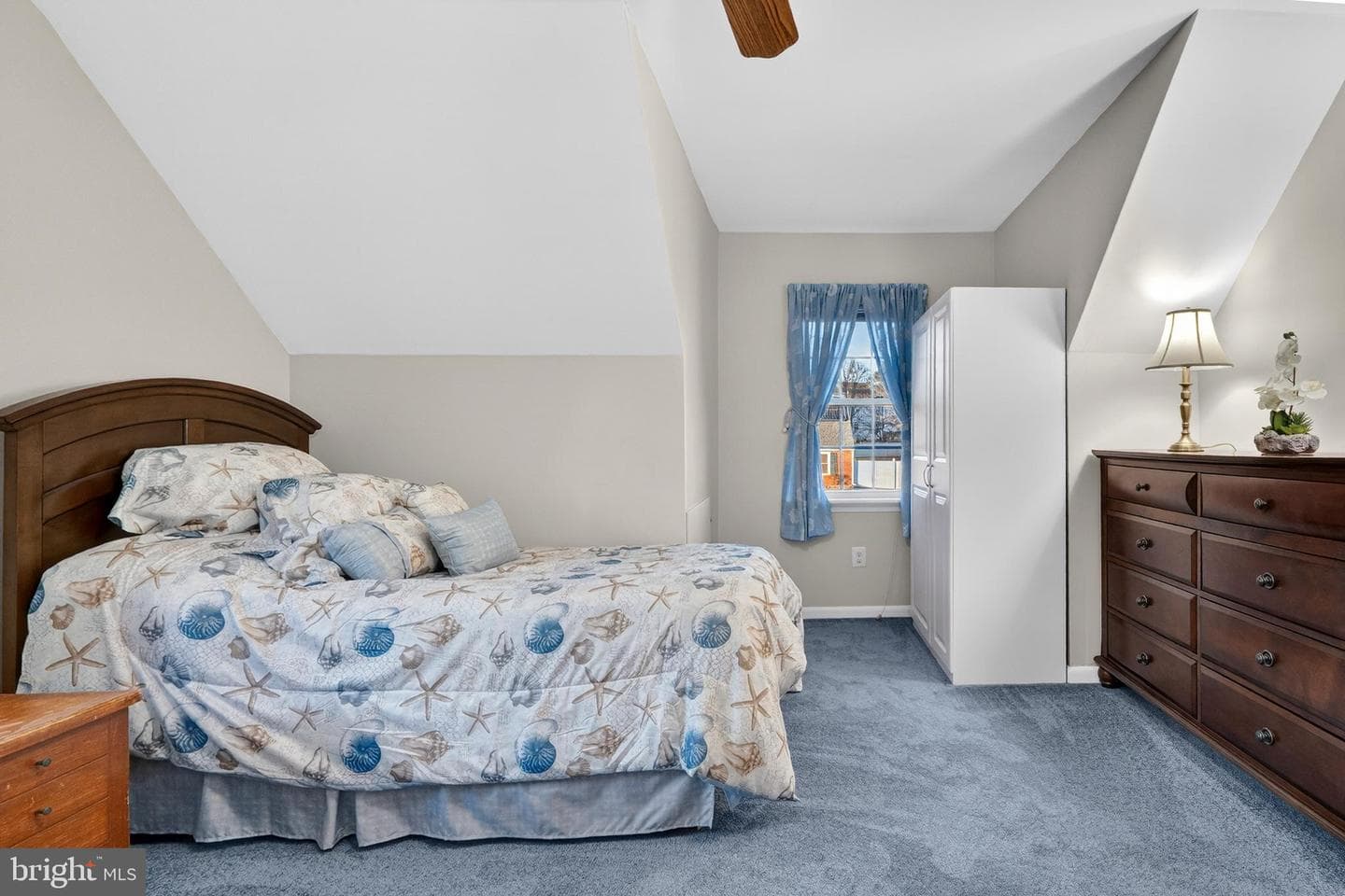 220 Liberty photo 33