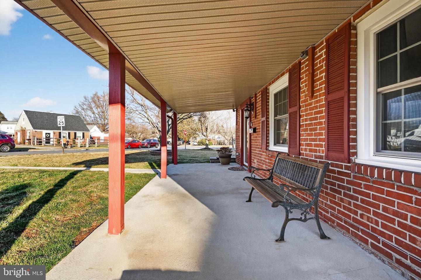 220 Liberty photo 4