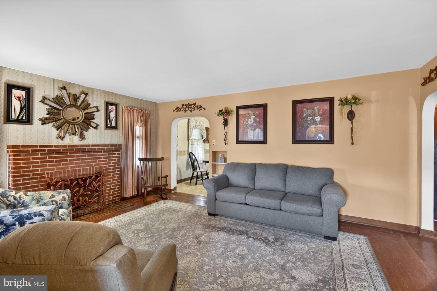 821 N Hanover Street photo 5