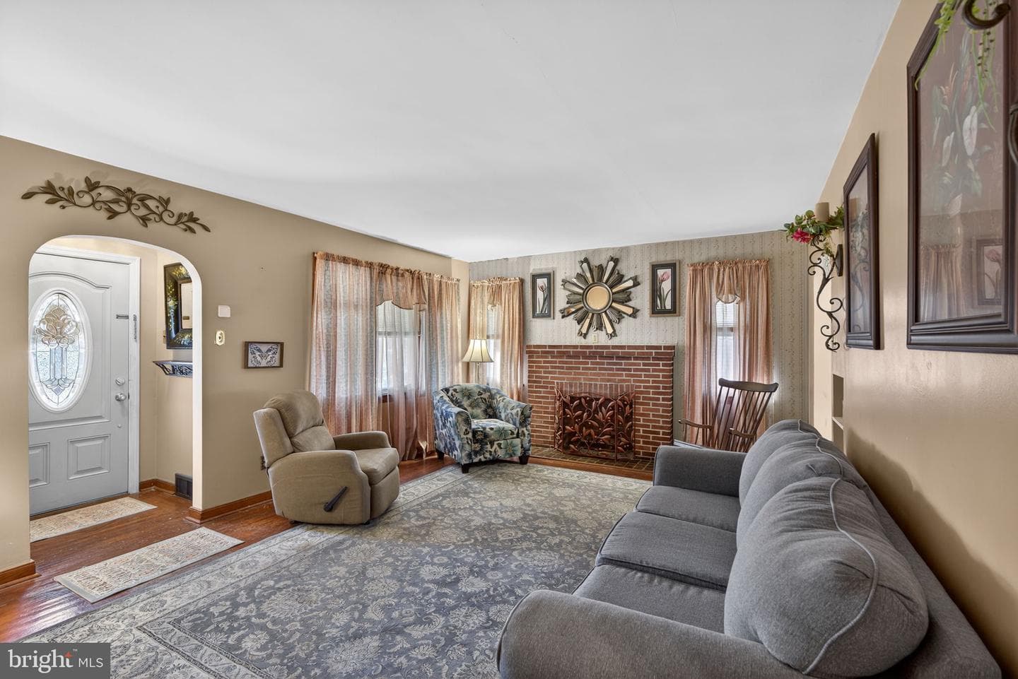 821 N Hanover Street photo 7