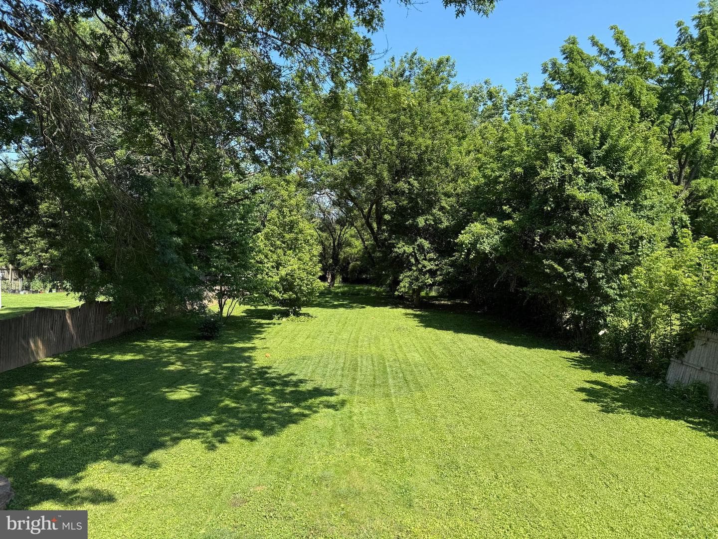 2248 W Walnut Street photo 50
