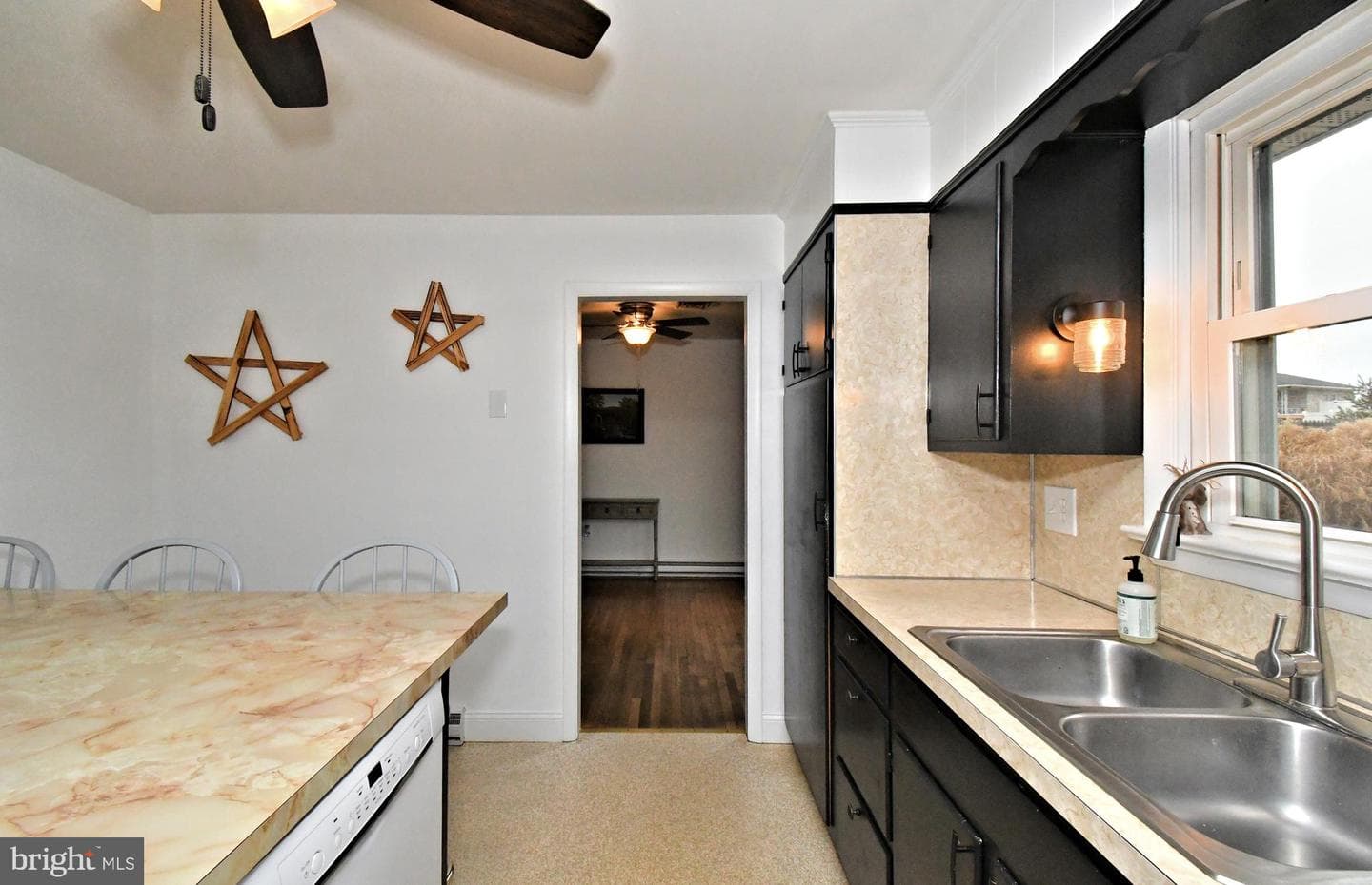 40 Diehl Drive photo 22