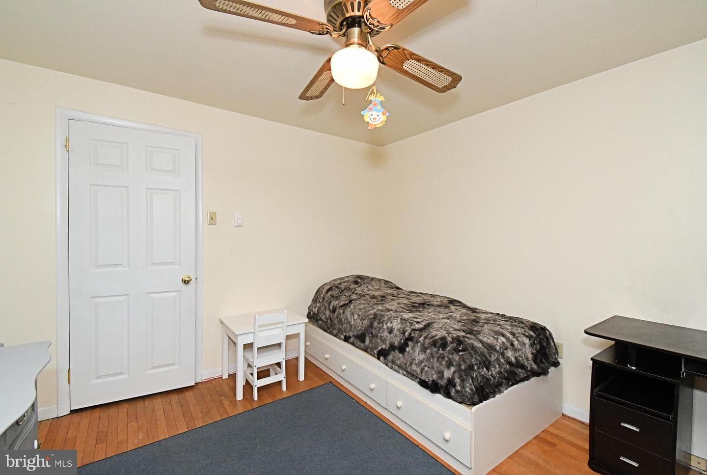 40 Diehl Drive photo 32