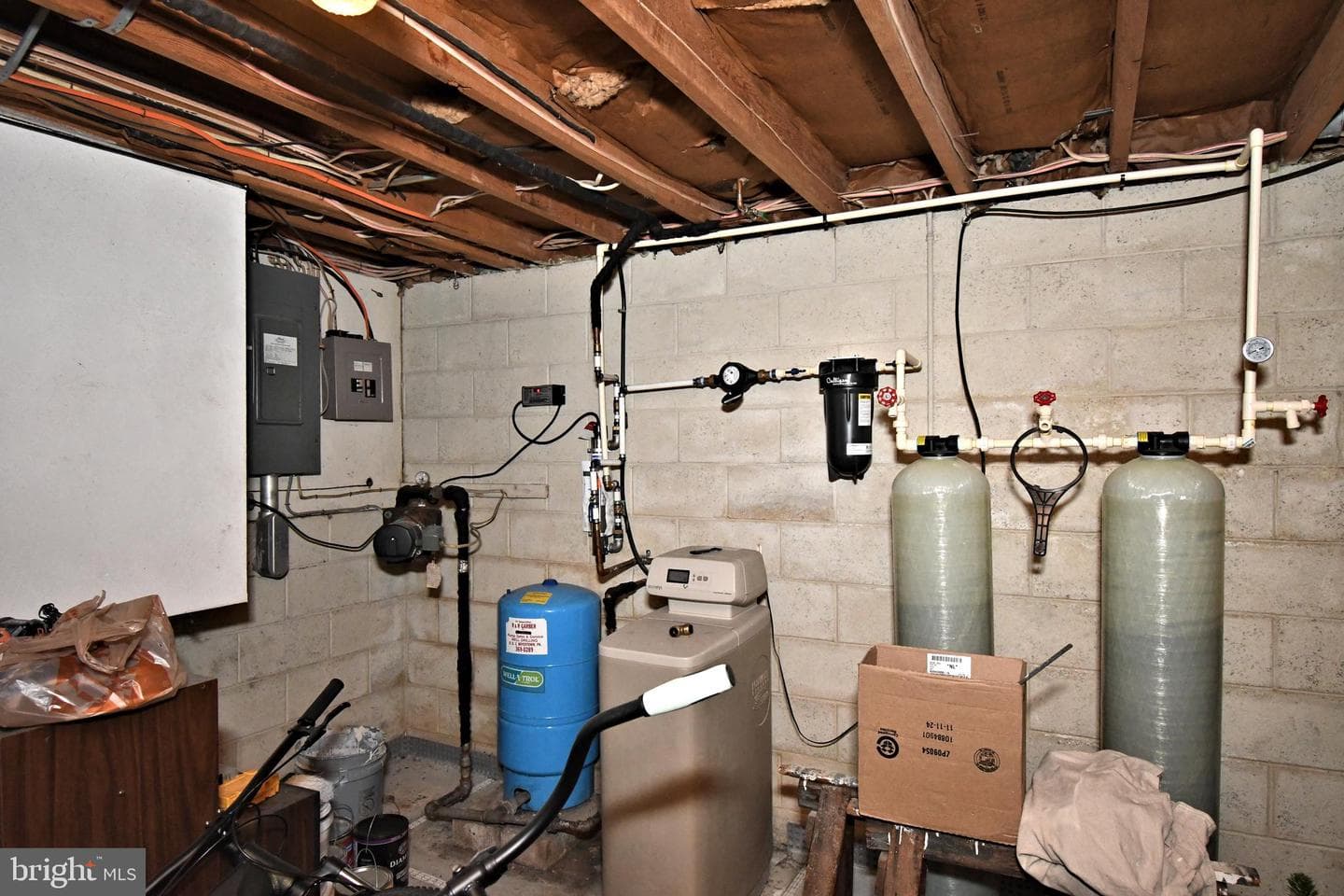 40 Diehl Drive photo 46