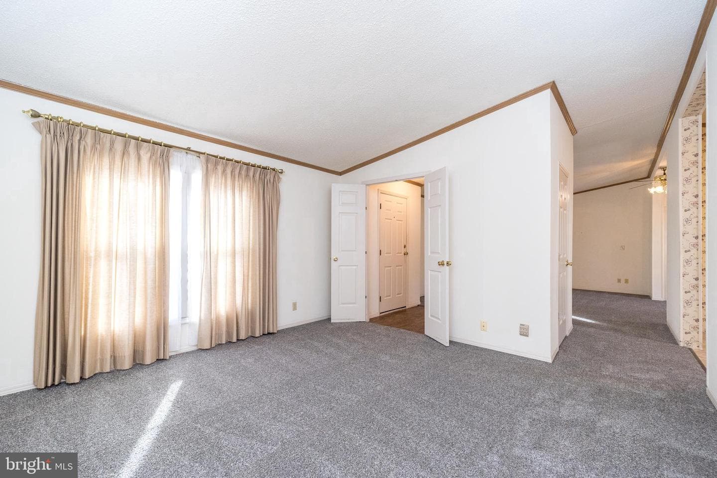 13 Asheton Lane photo 15