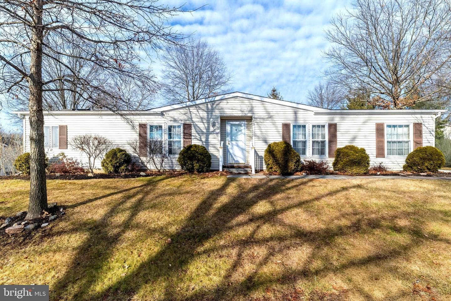 13 Asheton Lane photo 2