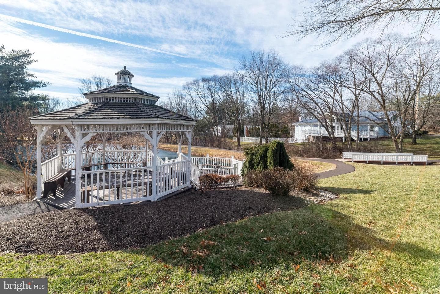 13 Asheton Lane photo 41
