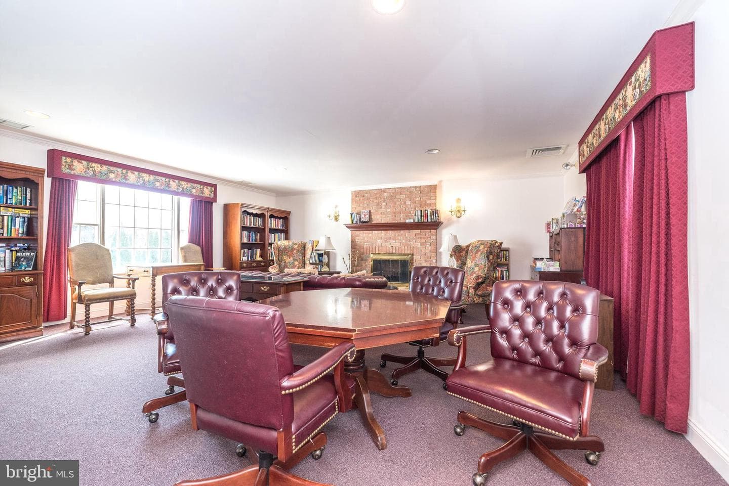13 Asheton Lane photo 50