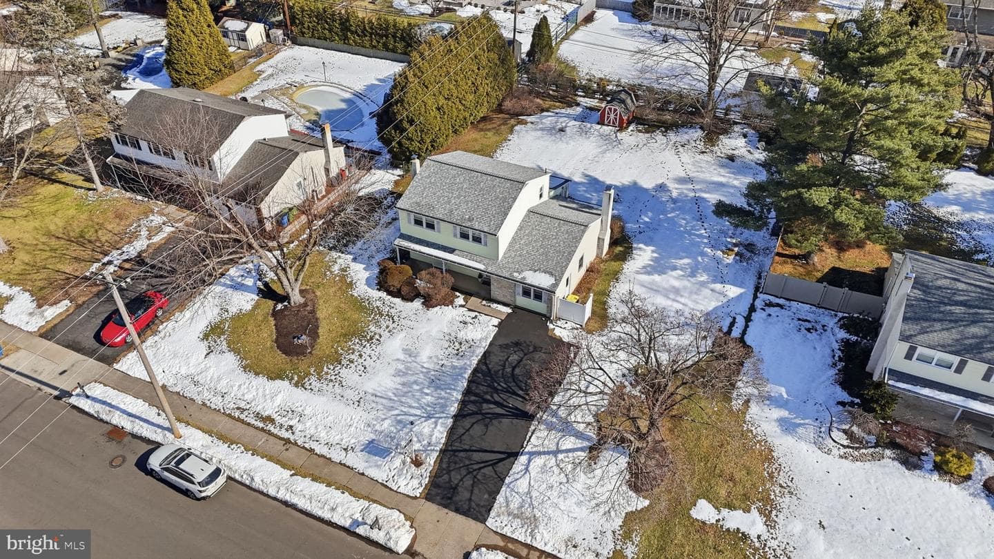 1460 Cathys Lane photo 37