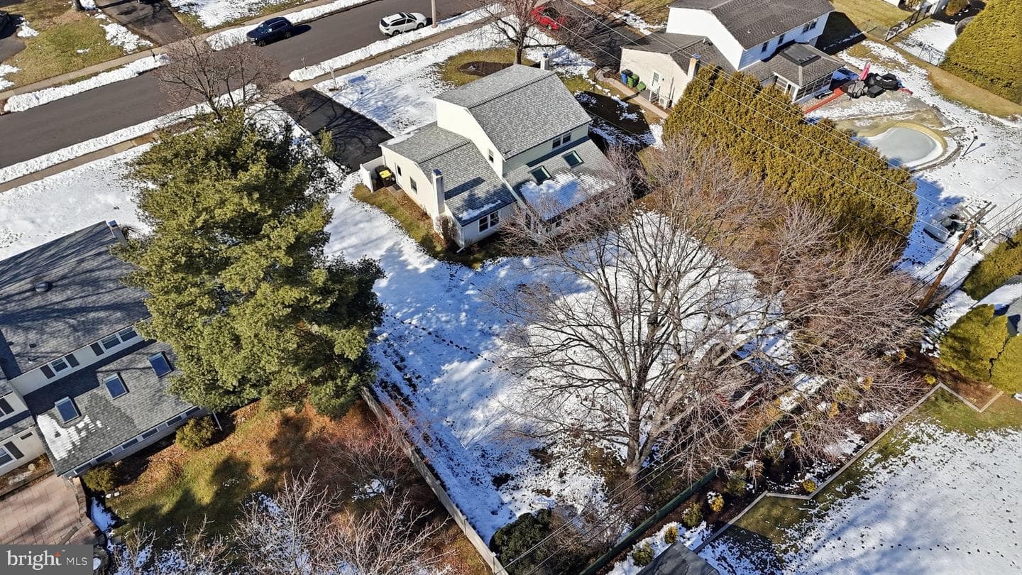1460 Cathys Lane photo 38