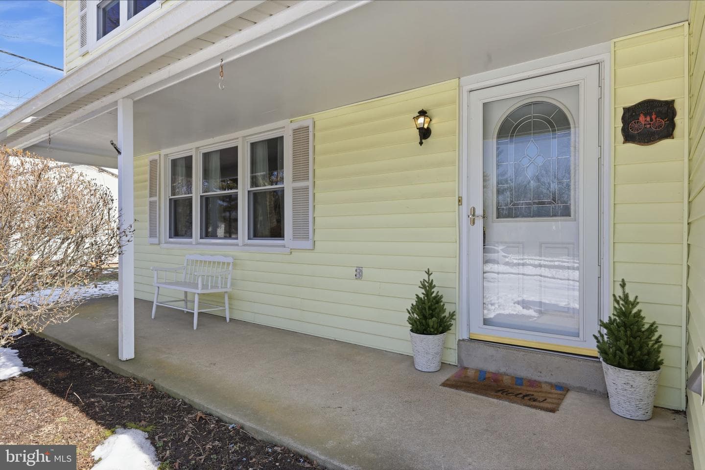 1460 Cathys Lane photo 4