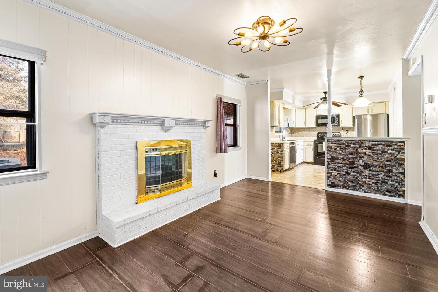 85 Greenwoods Drive photo 12