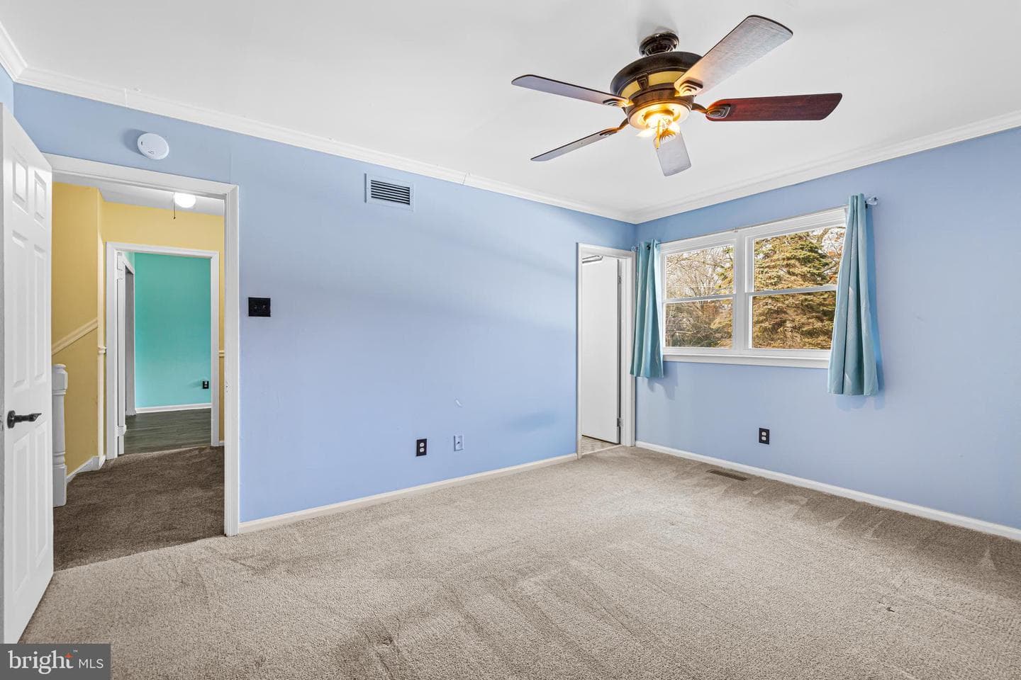 85 Greenwoods Drive photo 13