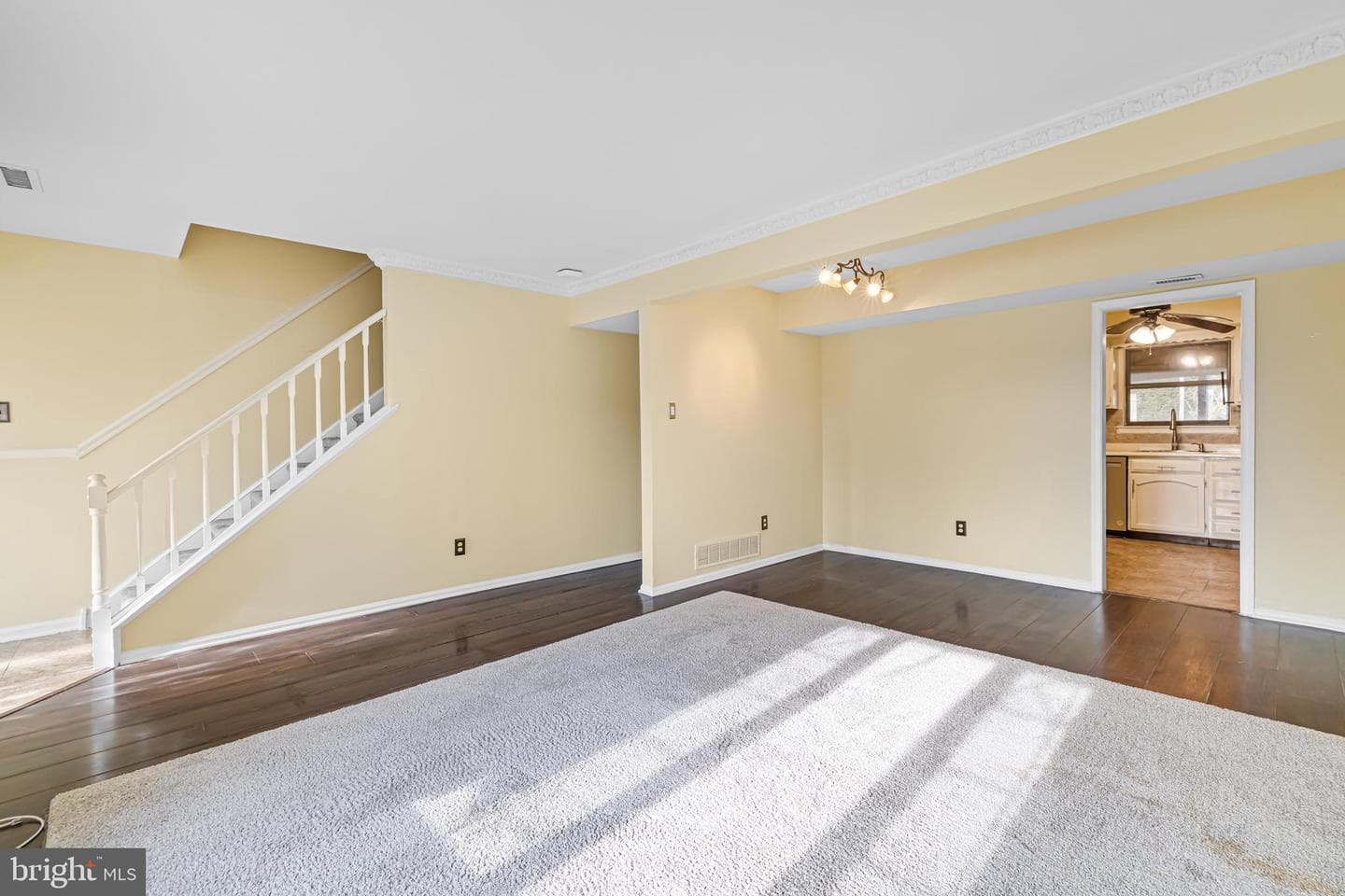 85 Greenwoods Drive photo 7