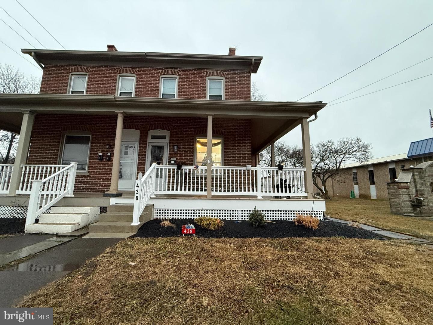 438 Main Street photo 3