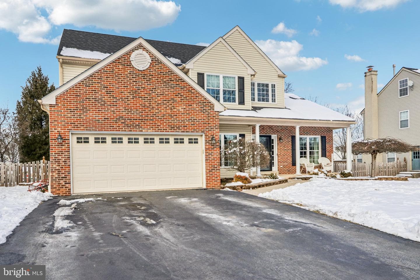 702 Daniel Drive photo 2