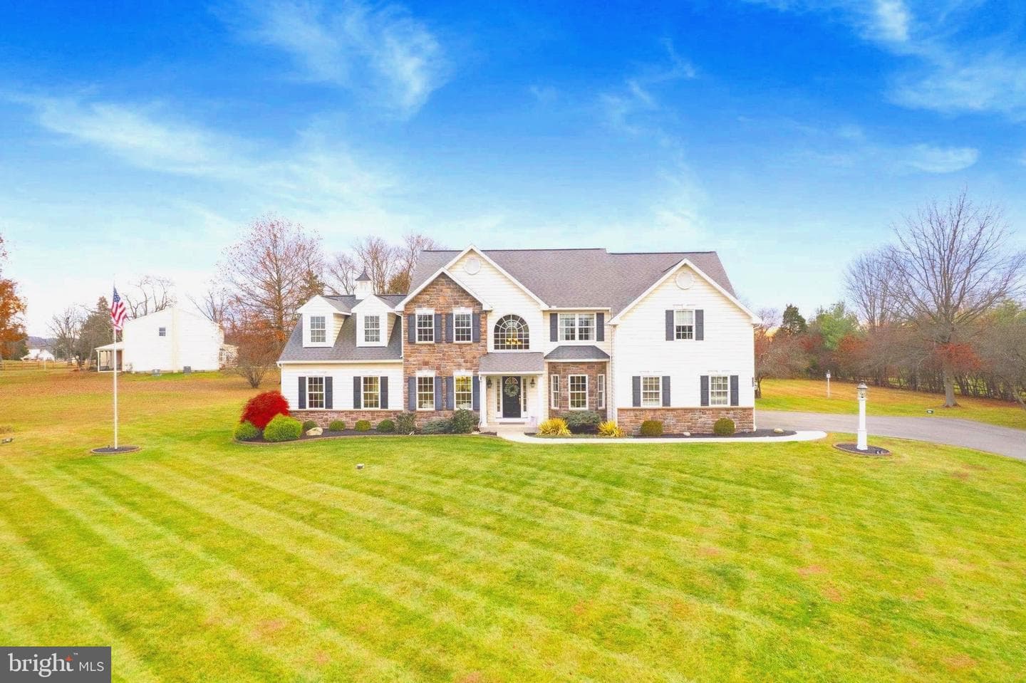 3320 Fisher Road photo 1