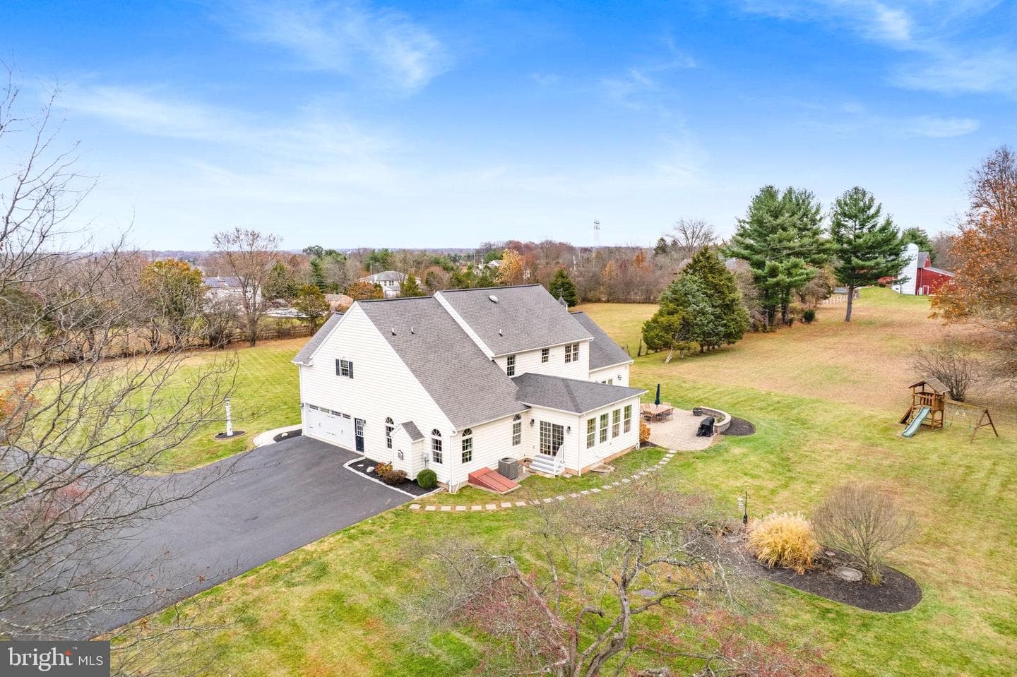 3320 Fisher Road photo 3