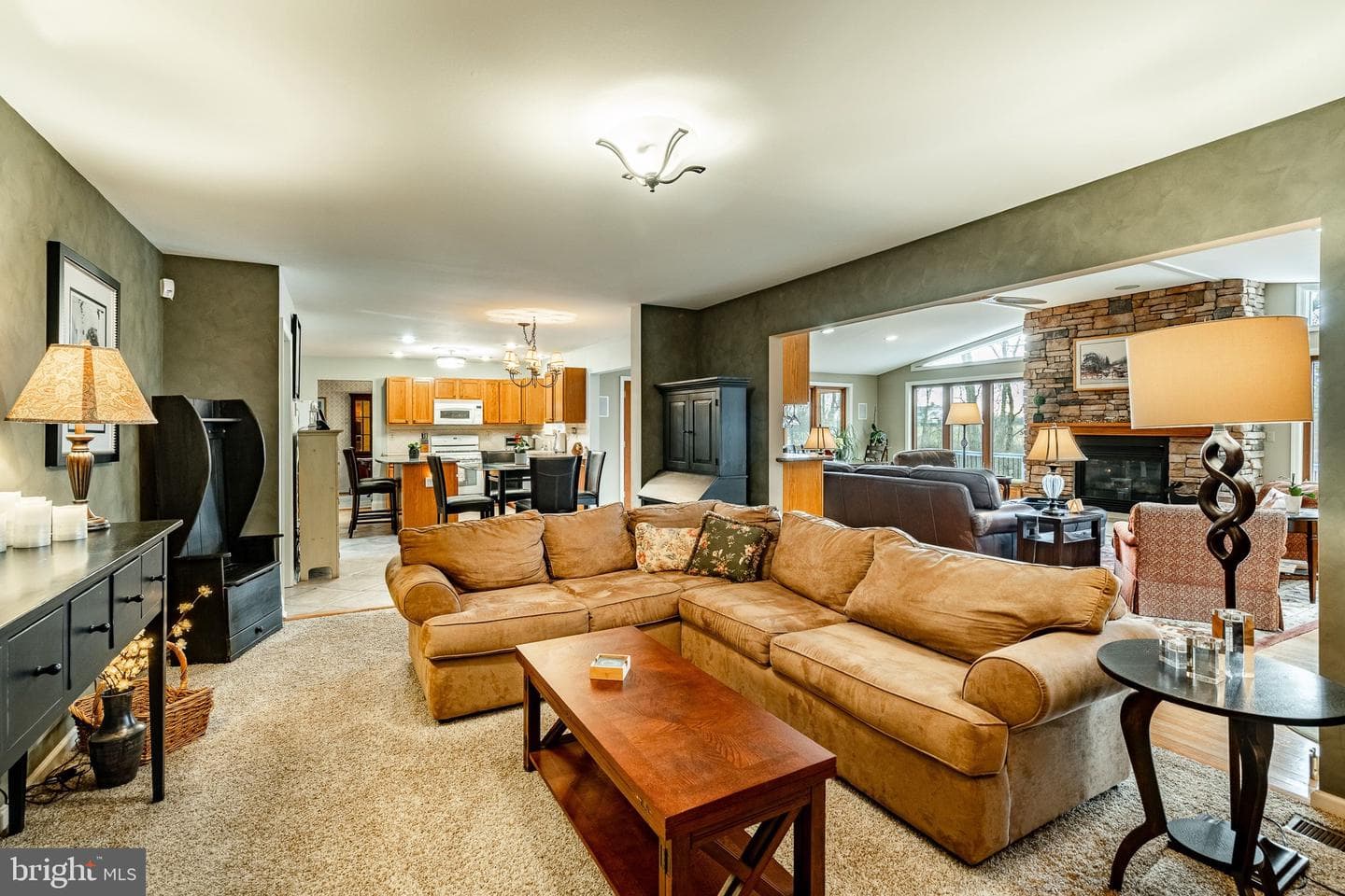 332 Nicholas Lane photo 23