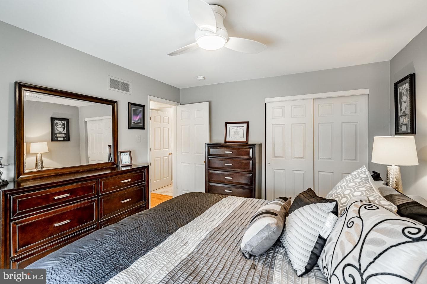 332 Nicholas Lane photo 41