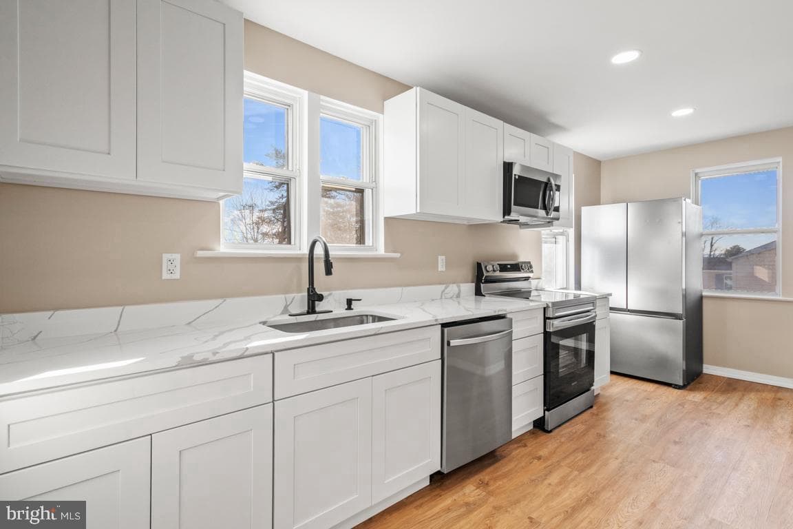 1196 N State Street photo 6