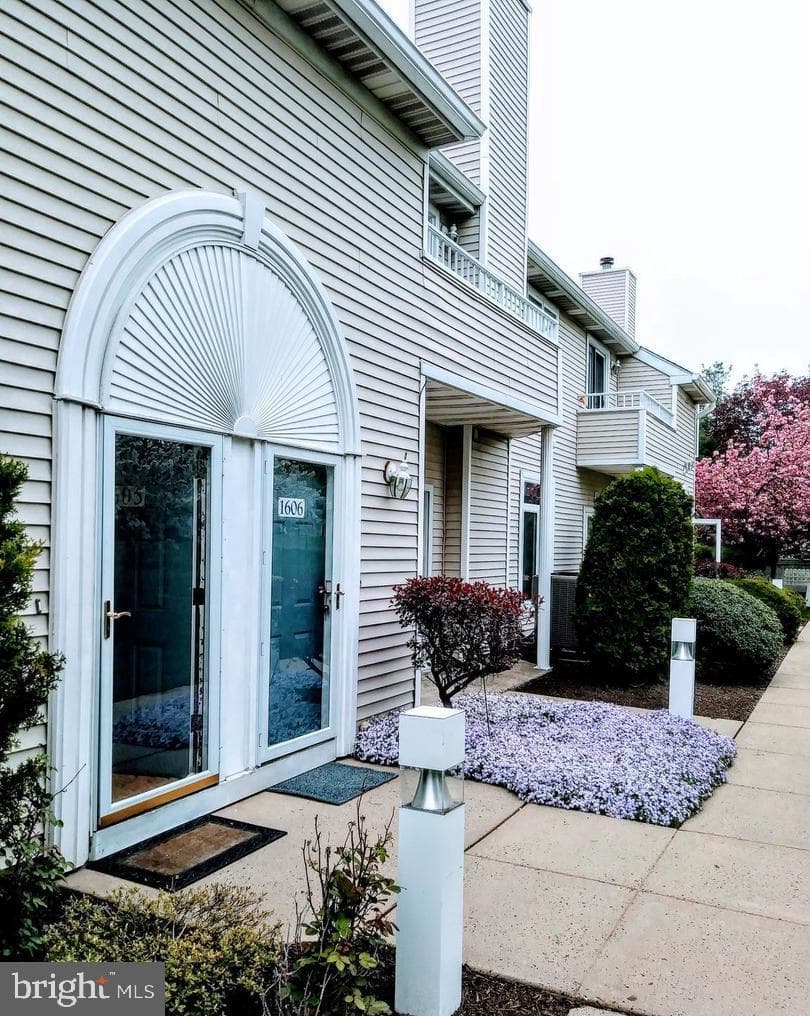 1606 Naomis Court #1606 photo 1