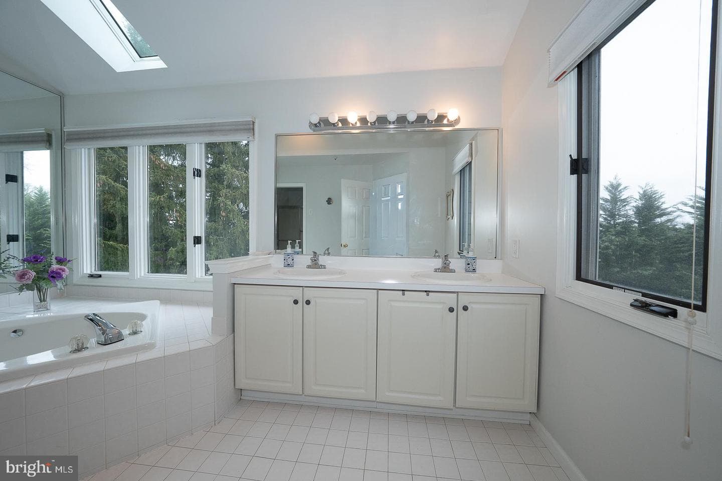 408 Glen Arbor Court photo 29