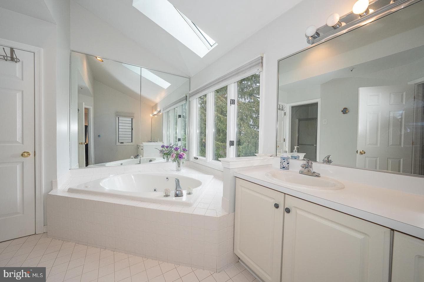 408 Glen Arbor Court photo 30