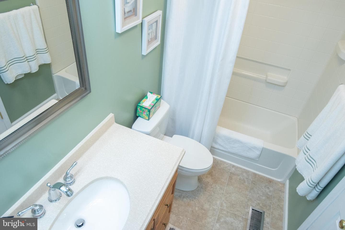 101 Cherrywood Court photo 25
